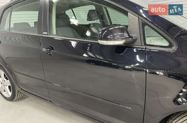 Хэтчбек Volkswagen Golf Plus 2011 в 