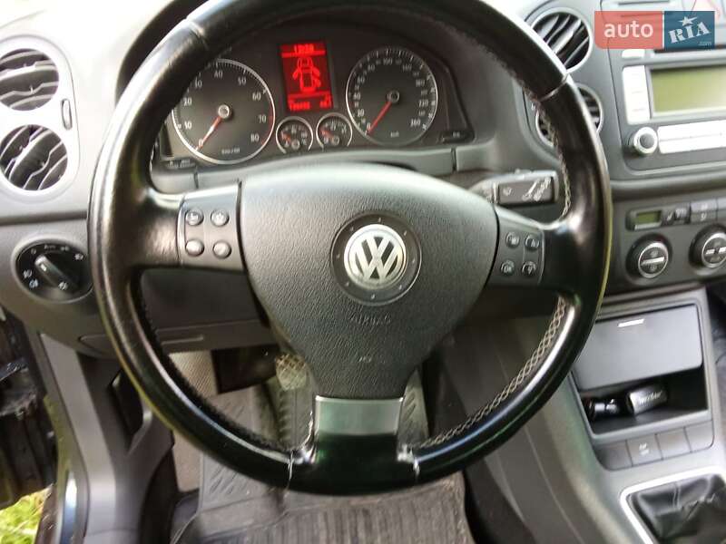 Хетчбек Volkswagen Golf Plus 2008 в Звягелі