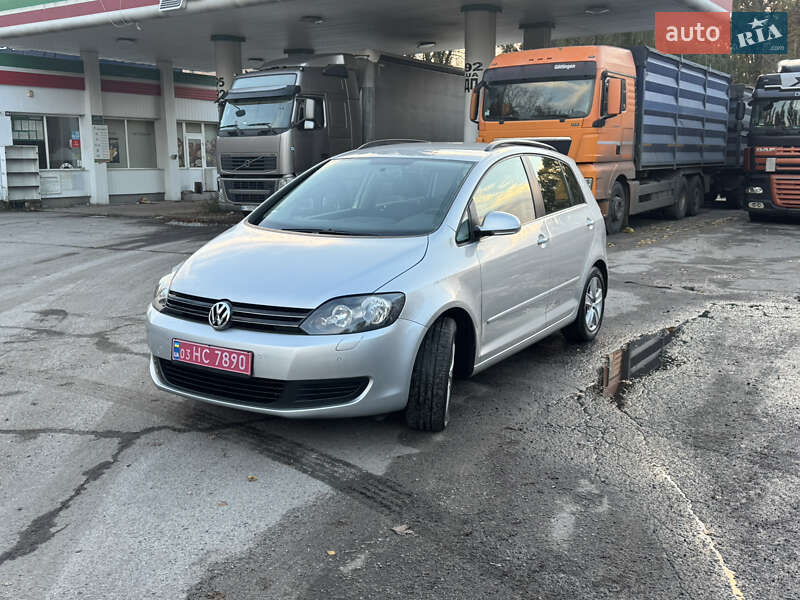 Хэтчбек Volkswagen Golf Plus 2009 в Полтаве