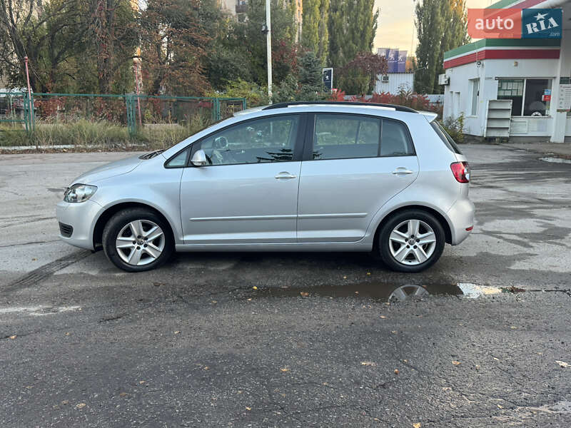 Хэтчбек Volkswagen Golf Plus 2009 в Полтаве