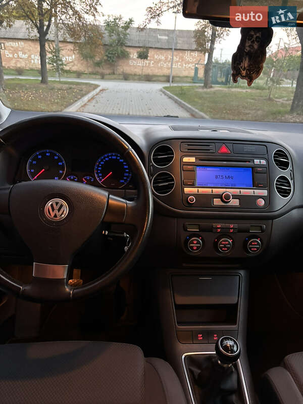 Хэтчбек Volkswagen Golf Plus 2007 в Никополе