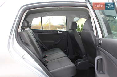 Хетчбек Volkswagen Golf Plus 2008 в  фото 87 Хетчбек Volkswagen Golf Plus 2008 в