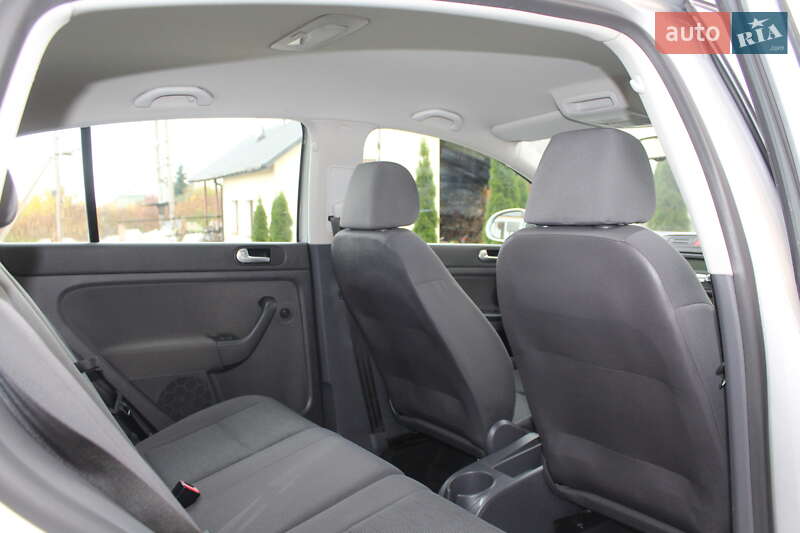 Хэтчбек Volkswagen Golf Plus 2008 в Трускавце фото 91 Хэтчбек Volkswagen Golf Plus 2008 в Трускавце