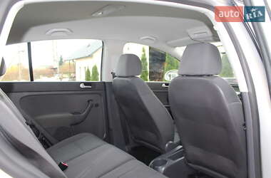 Хетчбек Volkswagen Golf Plus 2008 в  фото 91 Хетчбек Volkswagen Golf Plus 2008 в