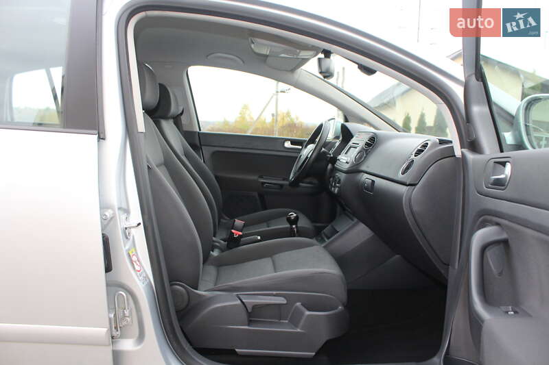 Хэтчбек Volkswagen Golf Plus 2008 в Трускавце фото 95 Хэтчбек Volkswagen Golf Plus 2008 в Трускавце
