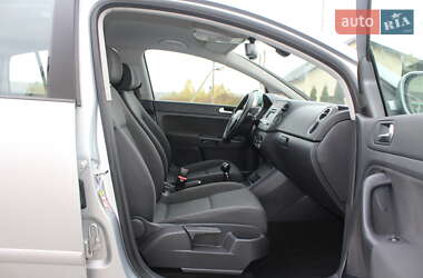 Хетчбек Volkswagen Golf Plus 2008 в  фото 95 Хетчбек Volkswagen Golf Plus 2008 в