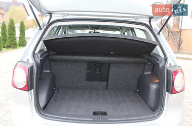 Хетчбек Volkswagen Golf Plus 2008 в  фото 107 Хетчбек Volkswagen Golf Plus 2008 в