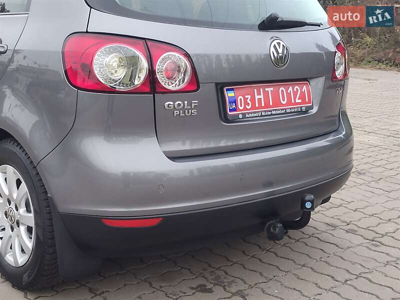 Хэтчбек Volkswagen Golf Plus 2009 в Киеве фото 60 Хэтчбек Volkswagen Golf Plus 2009 в Киеве
