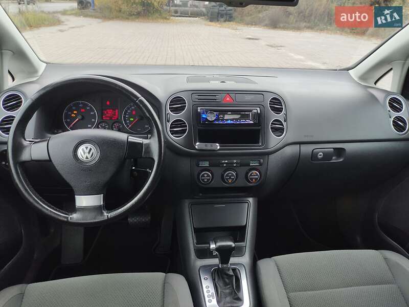 Хэтчбек Volkswagen Golf Plus 2009 в Киеве фото 69 Хэтчбек Volkswagen Golf Plus 2009 в Киеве