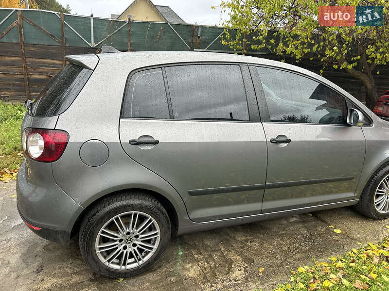 Хэтчбек Volkswagen Golf Plus 2005 в Киеве фото 6 Хэтчбек Volkswagen Golf Plus 2005 в Киеве