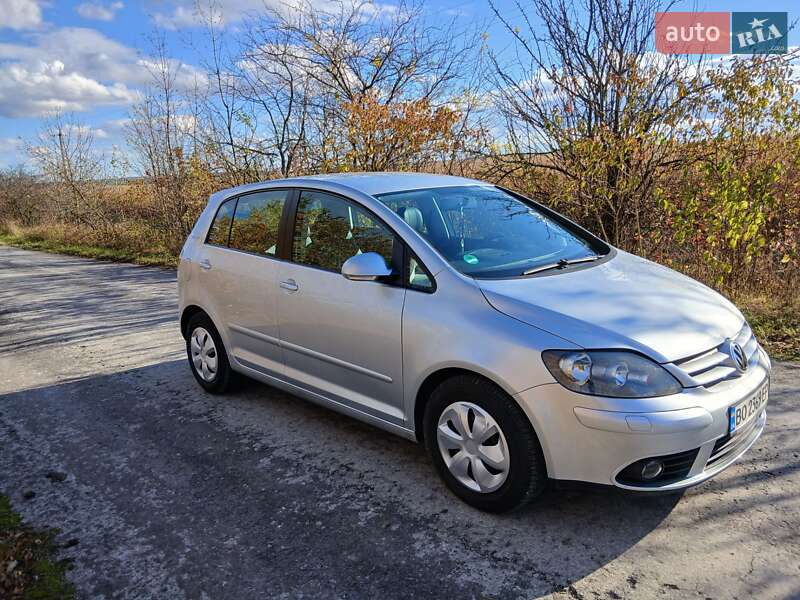 Хетчбек Volkswagen Golf Plus 2007 в Монастириській