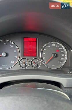 Хэтчбек Volkswagen Golf Plus 2008 в 