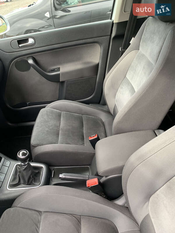 Хэтчбек Volkswagen Golf Plus 2010 в Луцке