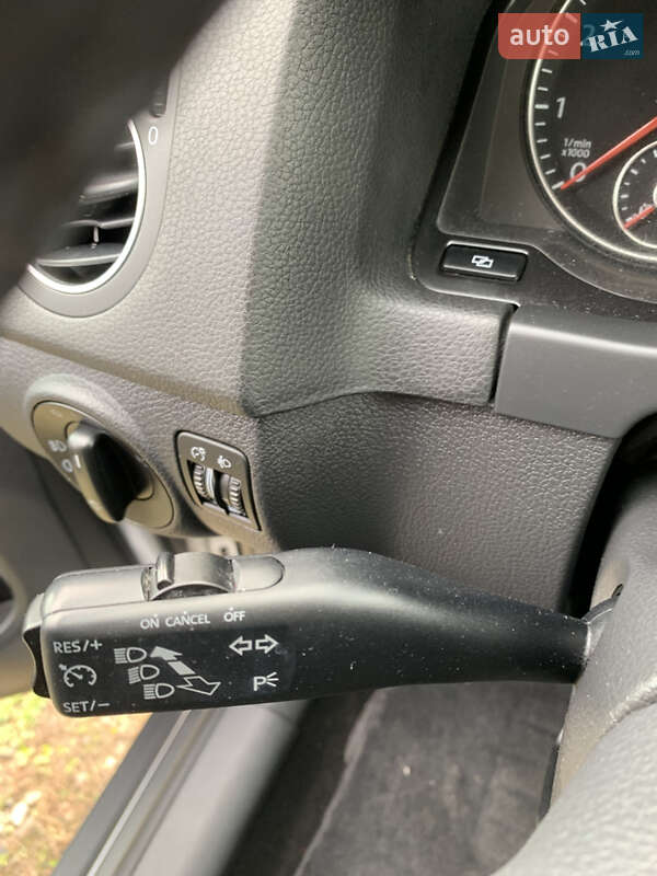 Хэтчбек Volkswagen Golf Plus 2010 в Луцке