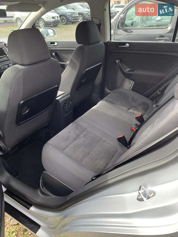 Хэтчбек Volkswagen Golf Plus 2010 в Луцке