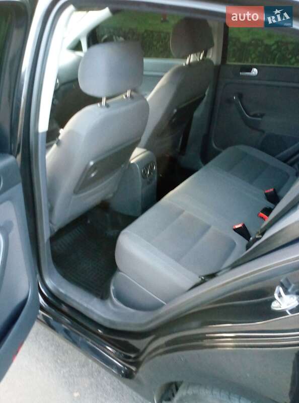 Хэтчбек Volkswagen Golf Plus 2006 в Тячеве