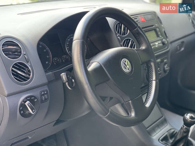 Хетчбек Volkswagen Golf Plus 2005 в Старокостянтинові