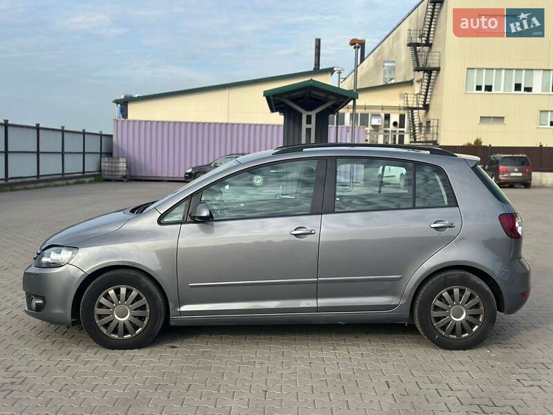 Хэтчбек Volkswagen Golf Plus 2010 в Луцке фото 10 Хэтчбек Volkswagen Golf Plus 2010 в Луцке