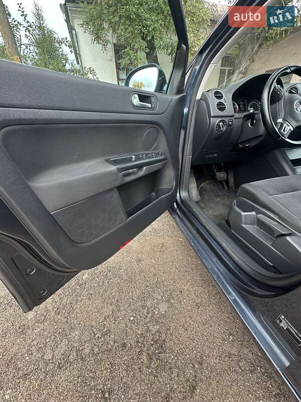 Хетчбек Volkswagen Golf Plus 2010 в Новоукраїнці