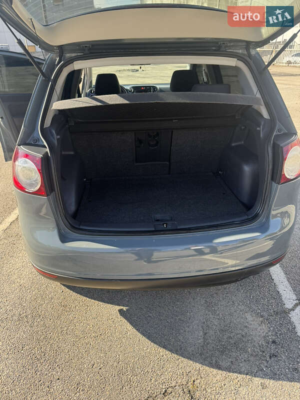 Хэтчбек Volkswagen Golf Plus 2007 в Запорожье