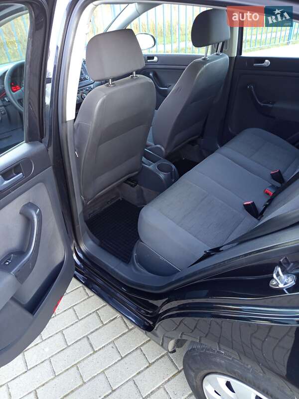 Хэтчбек Volkswagen Golf Plus 2005 в Дрогобыче фото 65 Хэтчбек Volkswagen Golf Plus 2005 в Дрогобыче