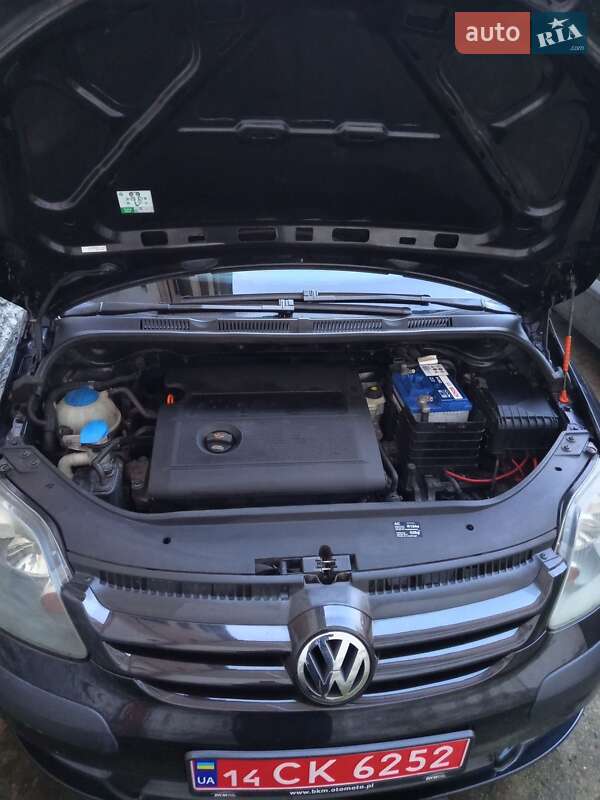 Хэтчбек Volkswagen Golf Plus 2005 в Дрогобыче фото 71 Хэтчбек Volkswagen Golf Plus 2005 в Дрогобыче