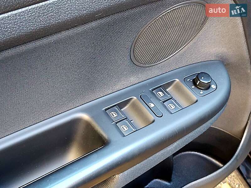 Хэтчбек Volkswagen Golf Plus 2010 в Калуше фото 11 Хэтчбек Volkswagen Golf Plus 2010 в Калуше