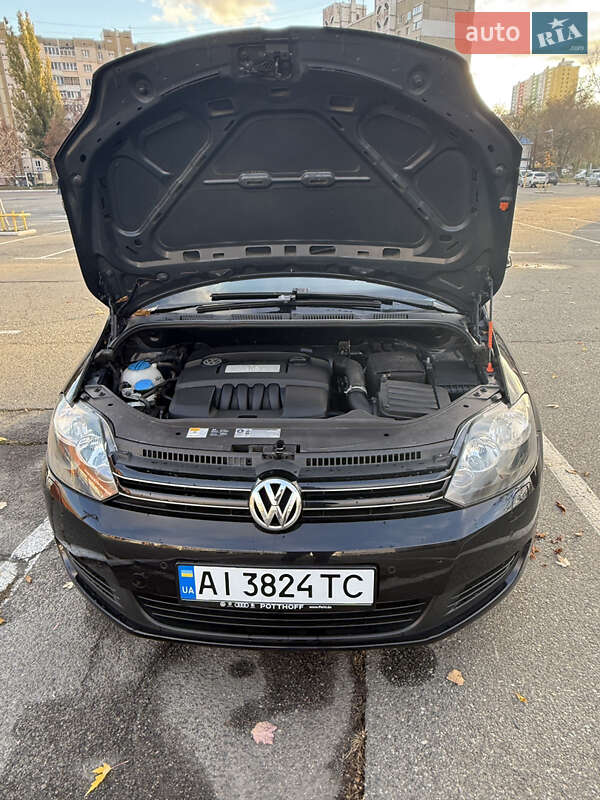 Хэтчбек Volkswagen Golf Plus 2009 в Броварах