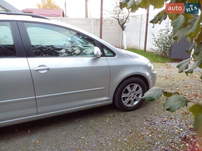 Хэтчбек Volkswagen Golf Plus 2009 в Ровно фото 24 Хэтчбек Volkswagen Golf Plus 2009 в Ровно