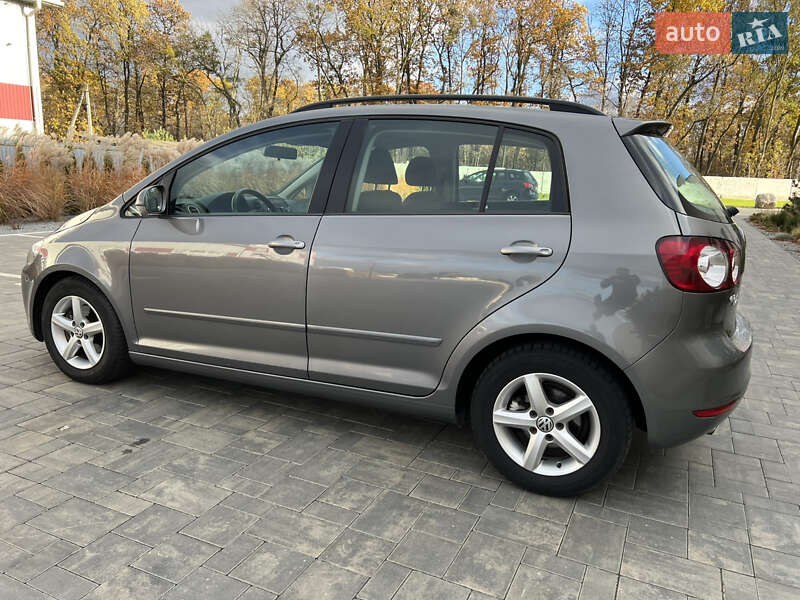 Хэтчбек Volkswagen Golf Plus 2009 в Луцке