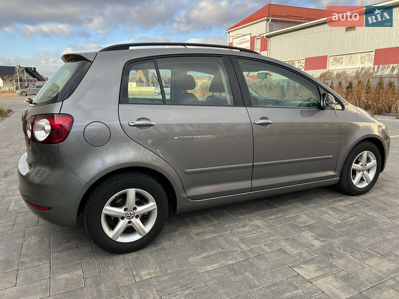 Хэтчбек Volkswagen Golf Plus 2009 в Луцке