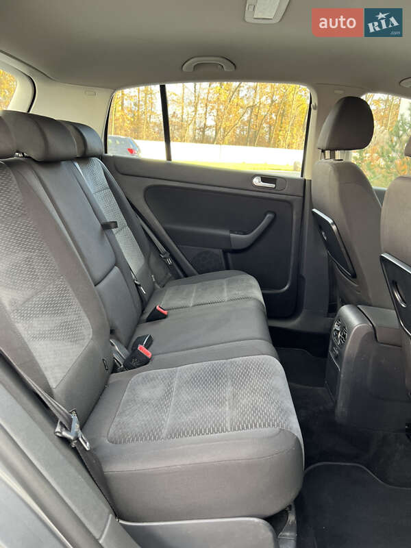 Хэтчбек Volkswagen Golf Plus 2009 в Луцке