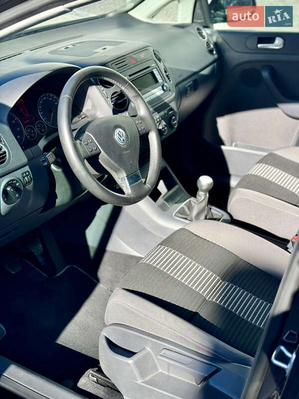 Хетчбек Volkswagen Golf Plus 2008 в Умані