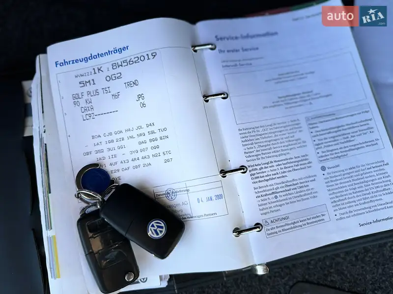 Хетчбек Volkswagen Golf Plus 2008 в Умані документ