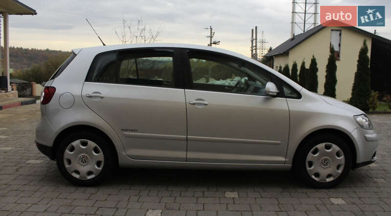 Хэтчбек Volkswagen Golf Plus 2008 в Львове