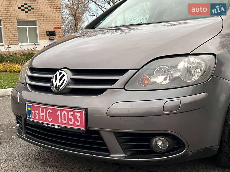 Хетчбек Volkswagen Golf Plus 2008 в Лубнах