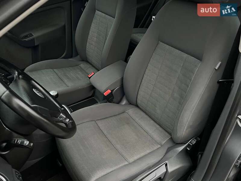 Хетчбек Volkswagen Golf Plus 2008 в Лубнах