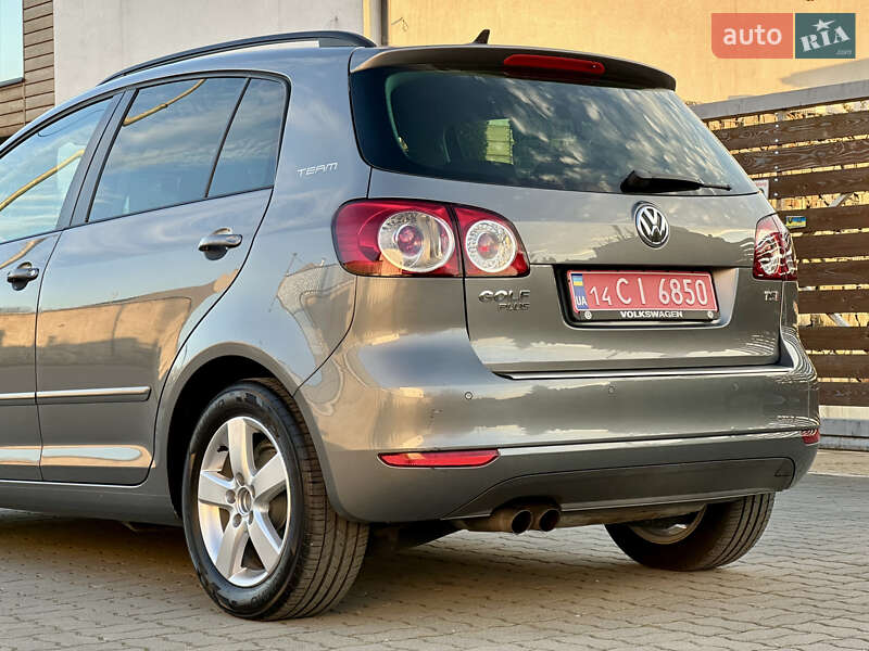 Хэтчбек Volkswagen Golf Plus 2011 в Стрые