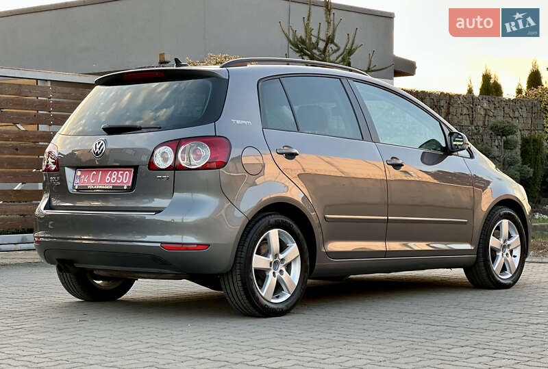 Хэтчбек Volkswagen Golf Plus 2011 в Стрые