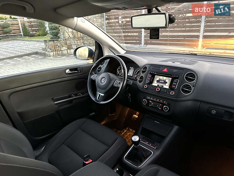 Хэтчбек Volkswagen Golf Plus 2011 в Стрые