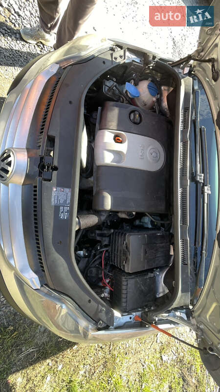 Хэтчбек Volkswagen Golf Plus 2005 в Хмельницком