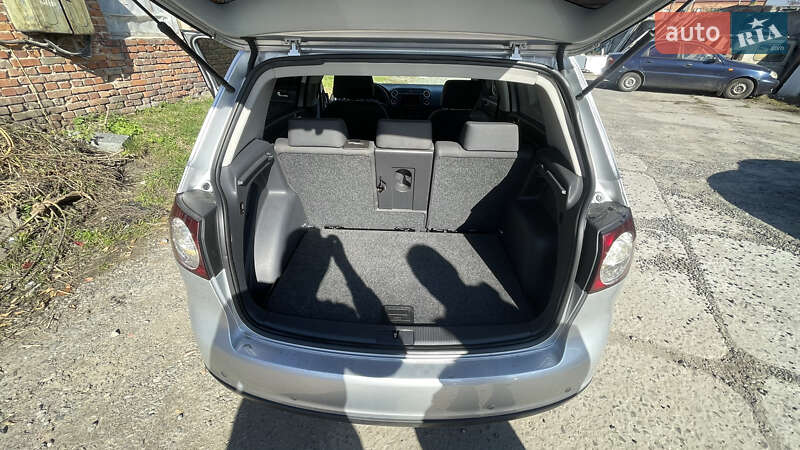 Хэтчбек Volkswagen Golf Plus 2005 в Хмельницком