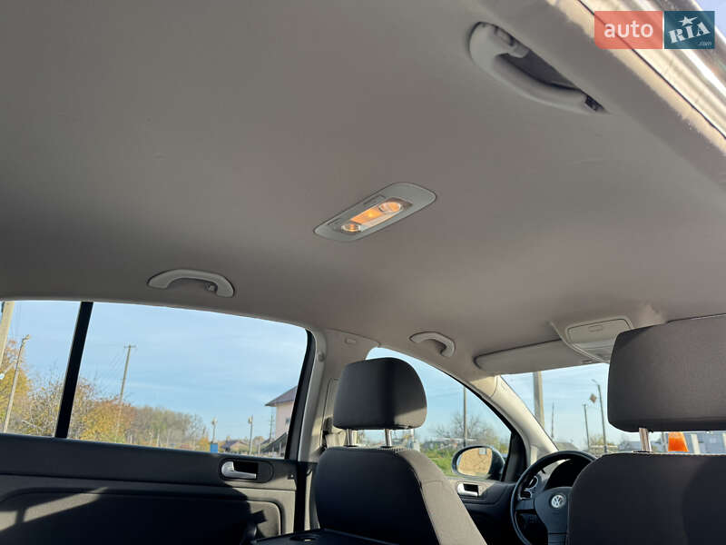 Хэтчбек Volkswagen Golf Plus 2006 в Умани фото 16 Хэтчбек Volkswagen Golf Plus 2006 в Умани