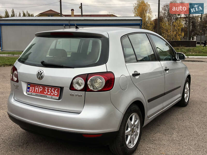 Хэтчбек Volkswagen Golf Plus 2006 в Ровно