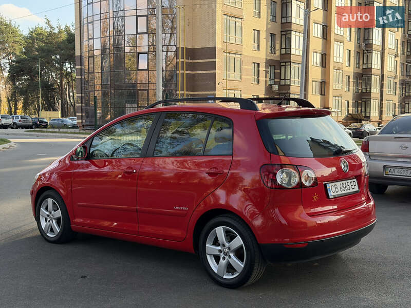 Хетчбек Volkswagen Golf Plus 2007 в Чернігові