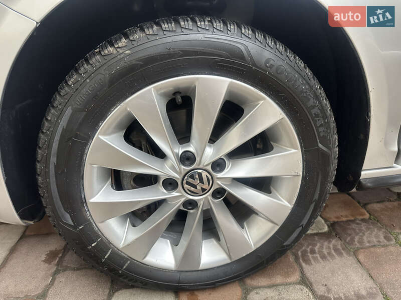 Хэтчбек Volkswagen Golf Plus 2013 в Киеве