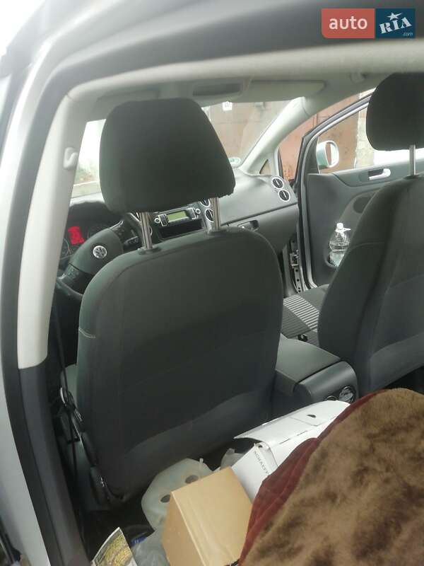 Хэтчбек Volkswagen Golf Plus 2008 в Умани фото 11 Хэтчбек Volkswagen Golf Plus 2008 в Умани