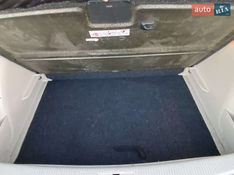 Хэтчбек Volkswagen Golf Plus 2010 в Луцке фото 19 Хэтчбек Volkswagen Golf Plus 2010 в Луцке