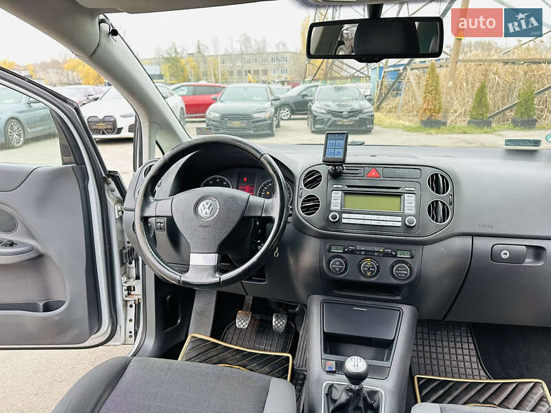 Хэтчбек Volkswagen Golf Plus 2007 в Харькове