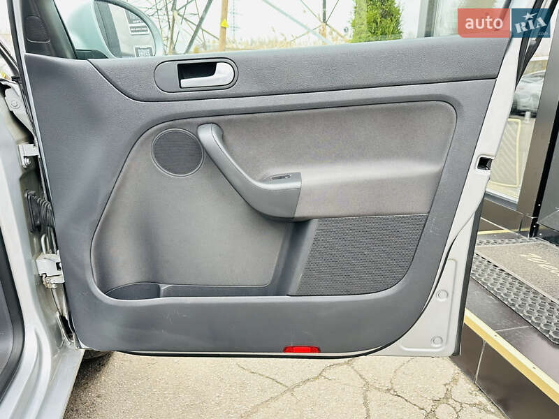 Хэтчбек Volkswagen Golf Plus 2007 в Харькове